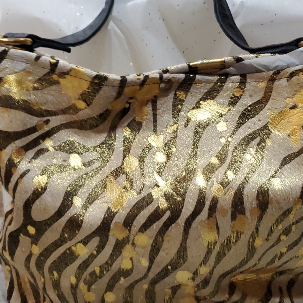 WILD GOOSE Zebra Cowhide Shoulder Bag